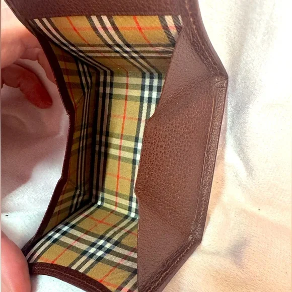 Burberry Coin Pouch | Brown Pebbled Leather | Nova Check Interior 3x3” - Picture 14 of 15